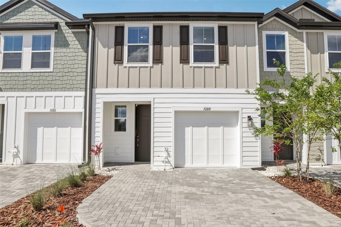 7288 Deer Valley Circle, Tampa, FL 33635
