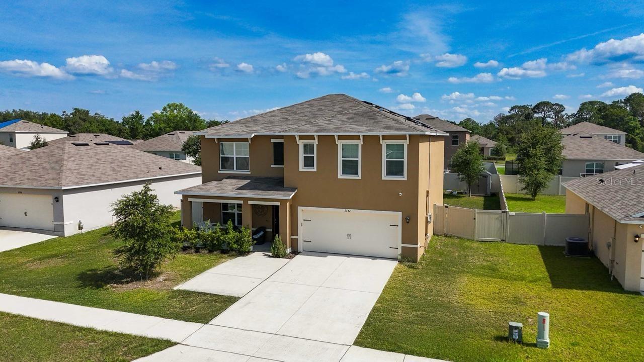 2752 Grand Central Ave., Tavares, FL 32778