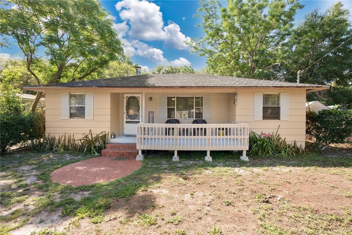 2409 Garbelia Ave., Orlando, FL 32817