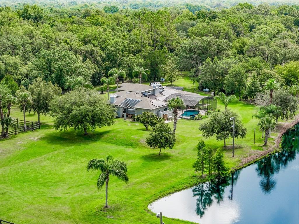 2326 Florida Ave., Oviedo, FL 32765