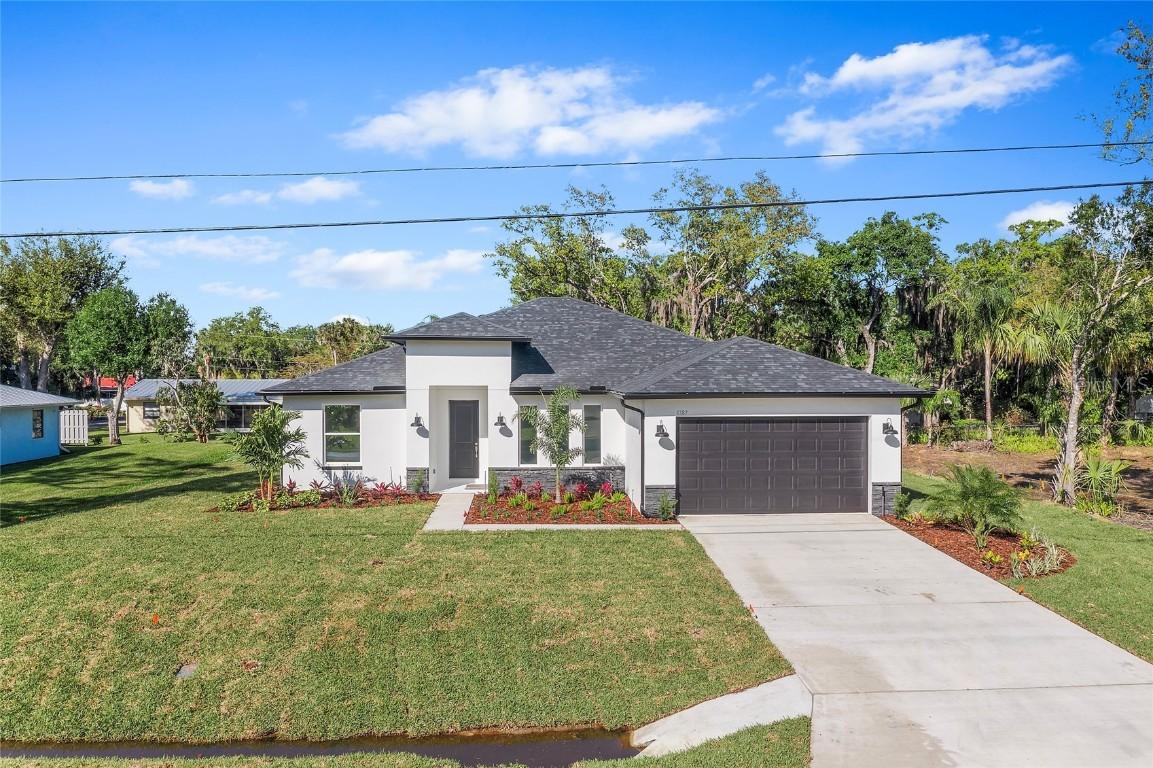304 N Jungle Rd., Geneva, FL 32732