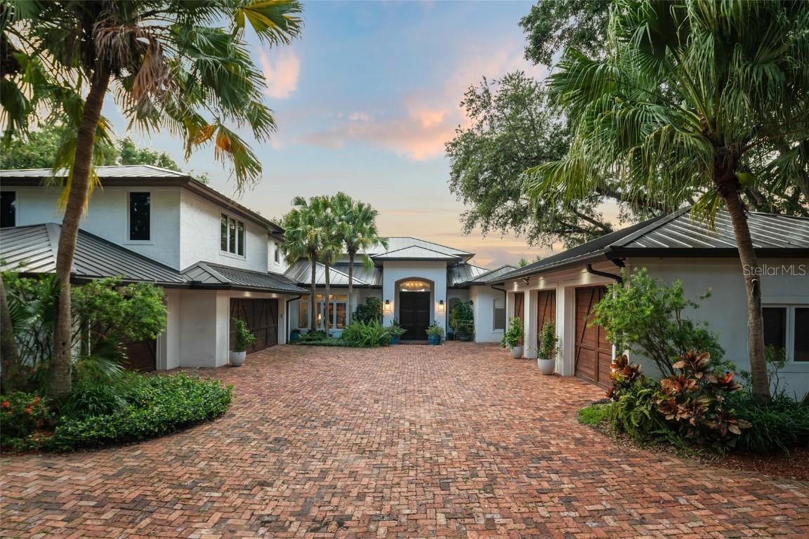 9724 Chestnut Ridge Dr, Windermere, FL 34786