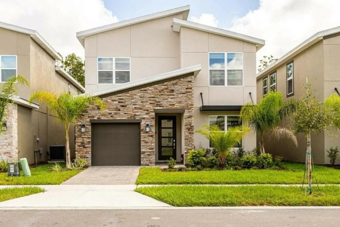 671 Drop Shot Dr., Davenport, FL 33896