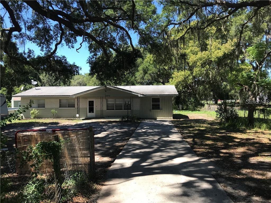 4922 Thonotosassa Rd., Plant City, FL 33565