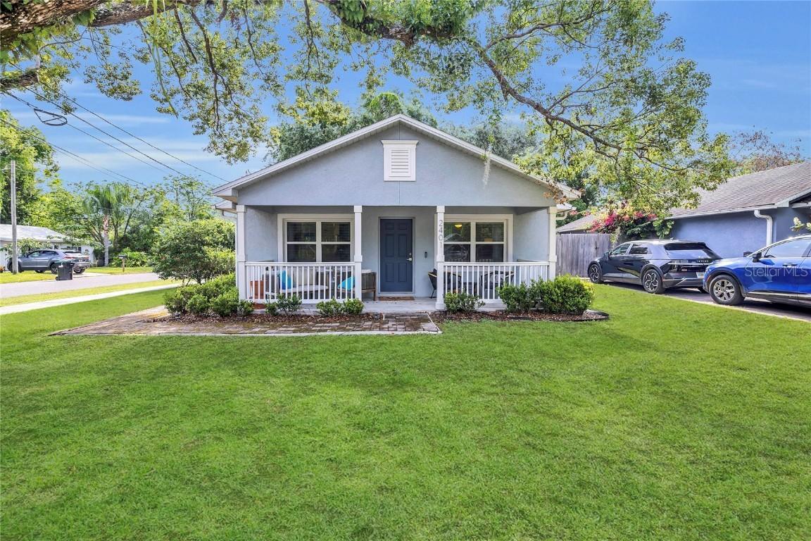 2401 Mayer St., Orlando, FL 32806