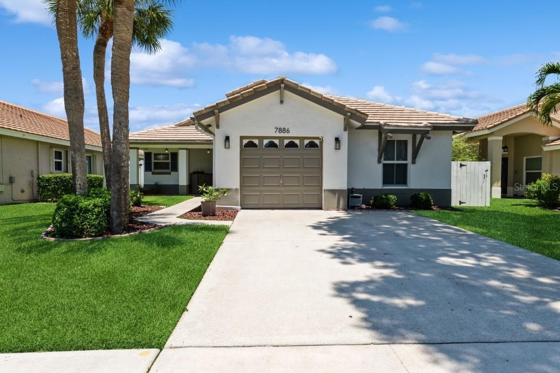 7886 Manor Forest Blvd., Boynton Beach, FL 33436