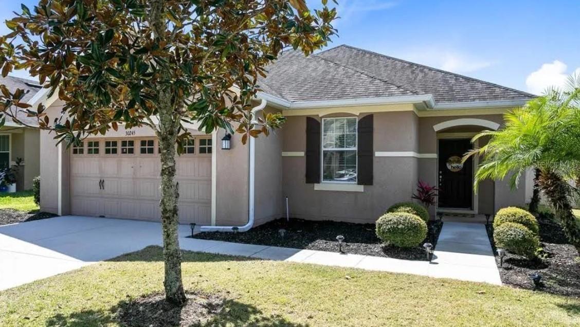 30245 Cheval St., Mount Dora, FL 32757