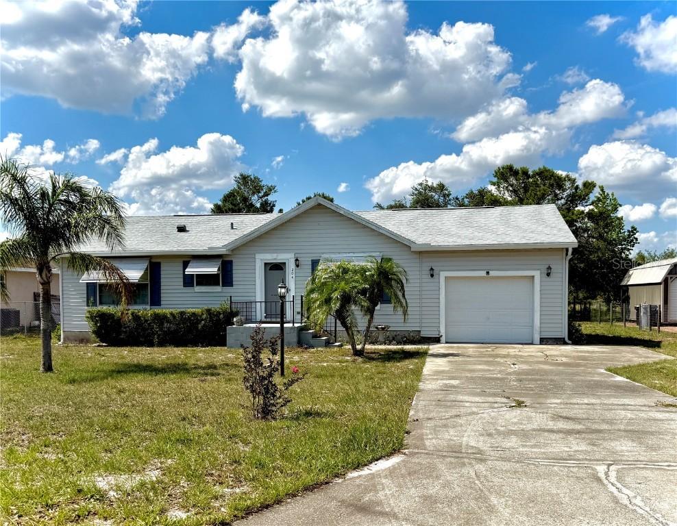 204 Holland St., Lake Wales, FL 33859