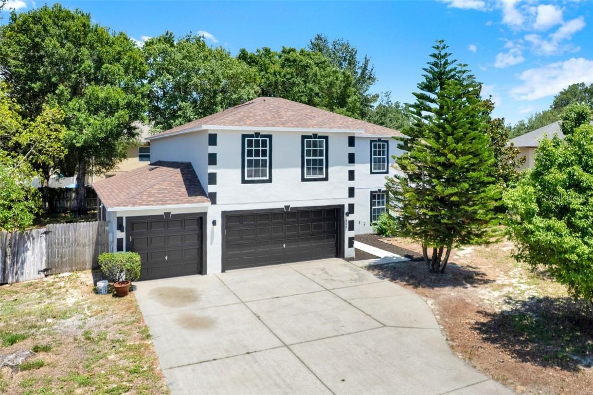 809 Deer Glen Ct., Fruitland Park, FL 34731