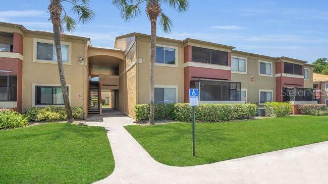 648 Kenwick Cir. #102, Casselberry, FL 32707
