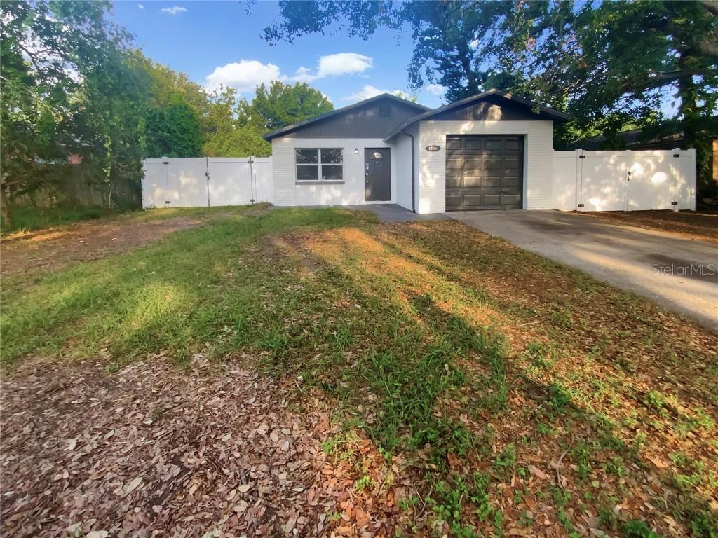 1736 Taylor Lake Pl., Largo, FL 33778