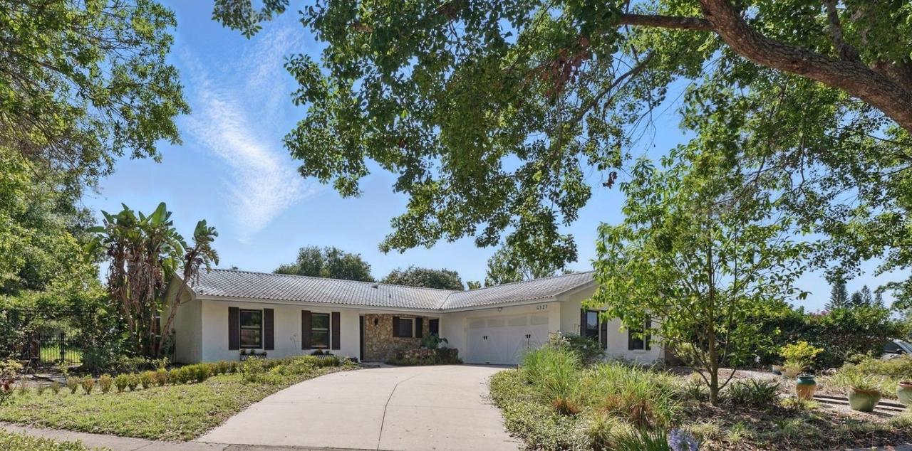 6327 Ridgeberry Dr., Orlando, FL 32819