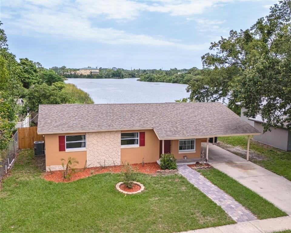 331 Greens End St., Orlando, FL 32810
