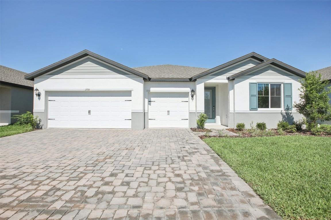 1799 Draughton Dr., Zephyrhills, FL 33541