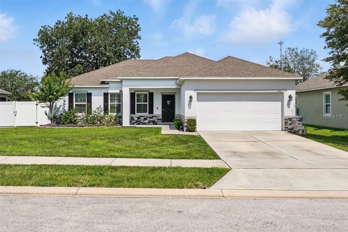 15411 Taurus Ct., Mascotte, FL 34753