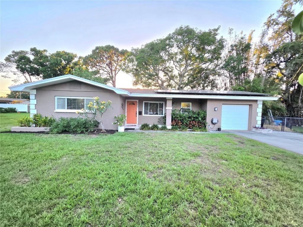 663 68th Ave., St Petersburg, FL 33705
