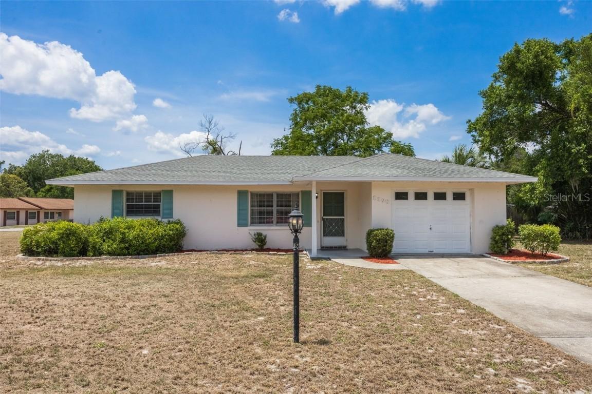 1198 E Hancock Dr., Deltona, FL 32725
