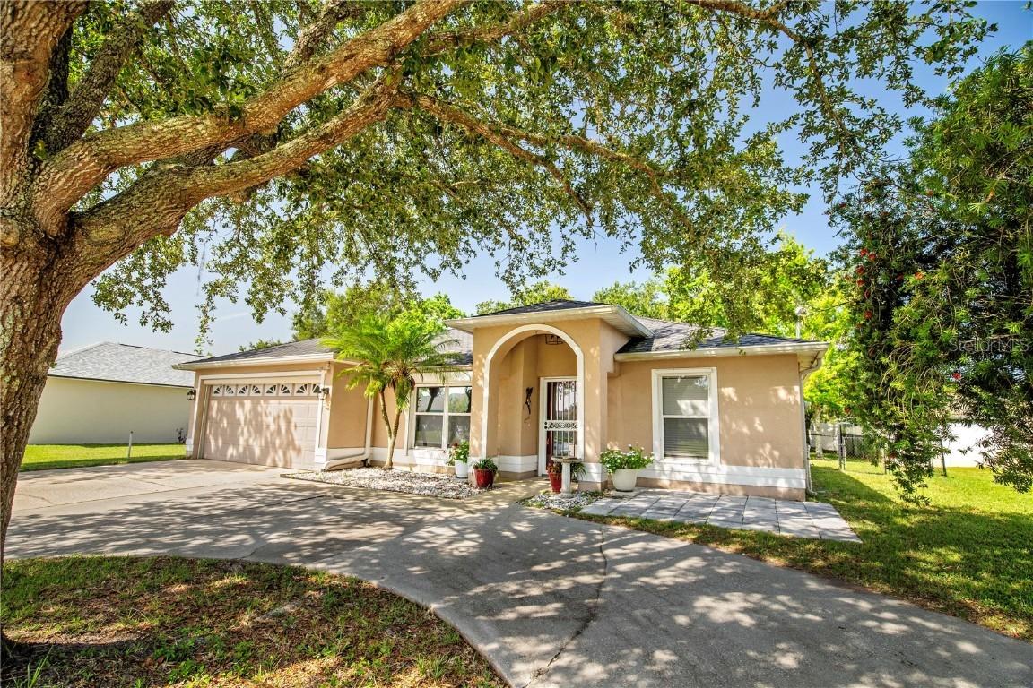 46 Frenora Ln., Palm Coast, FL 32137