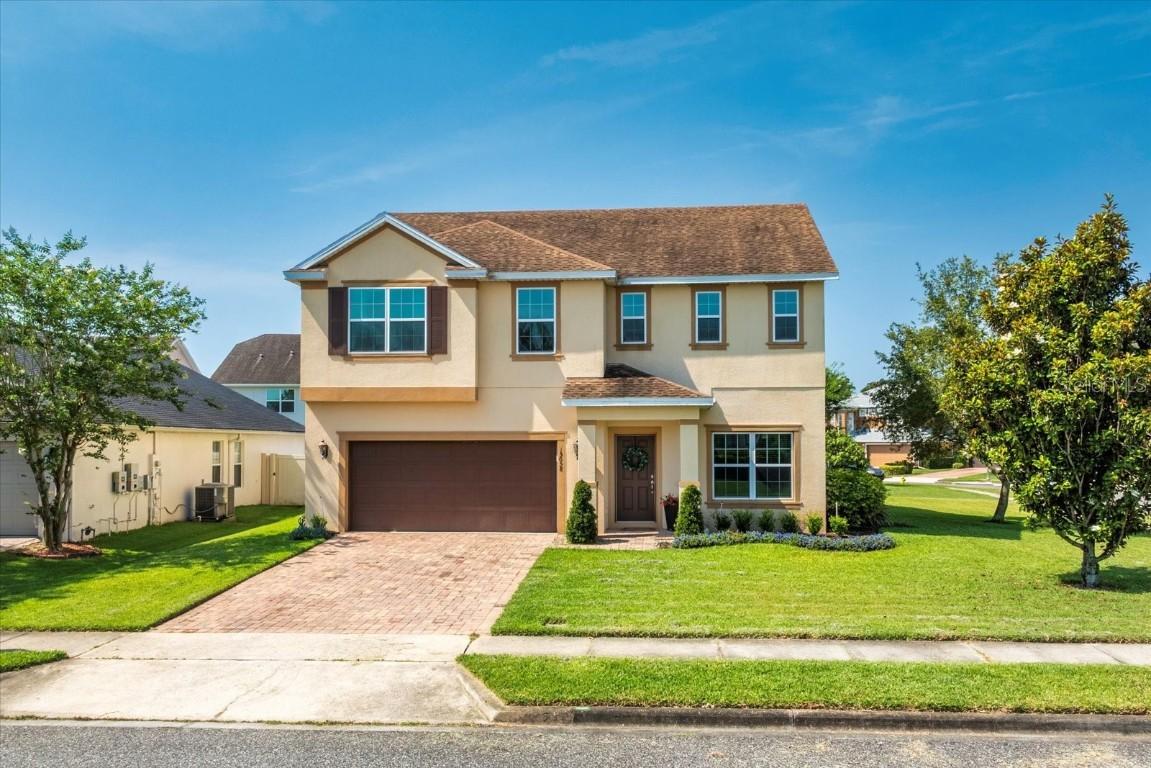 15058 Sawgrass Bluff Dr., Winter Garden, FL 34787
