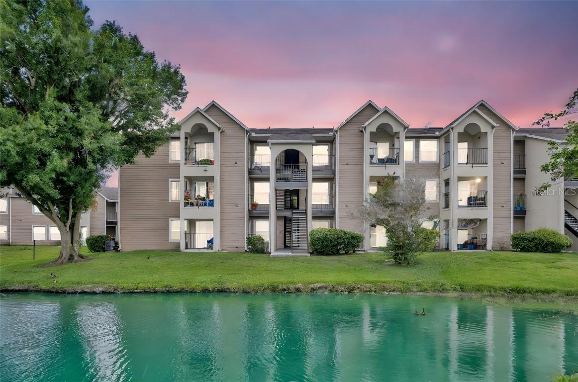 4740 Walden Cir. #28, Orlando, FL 32811