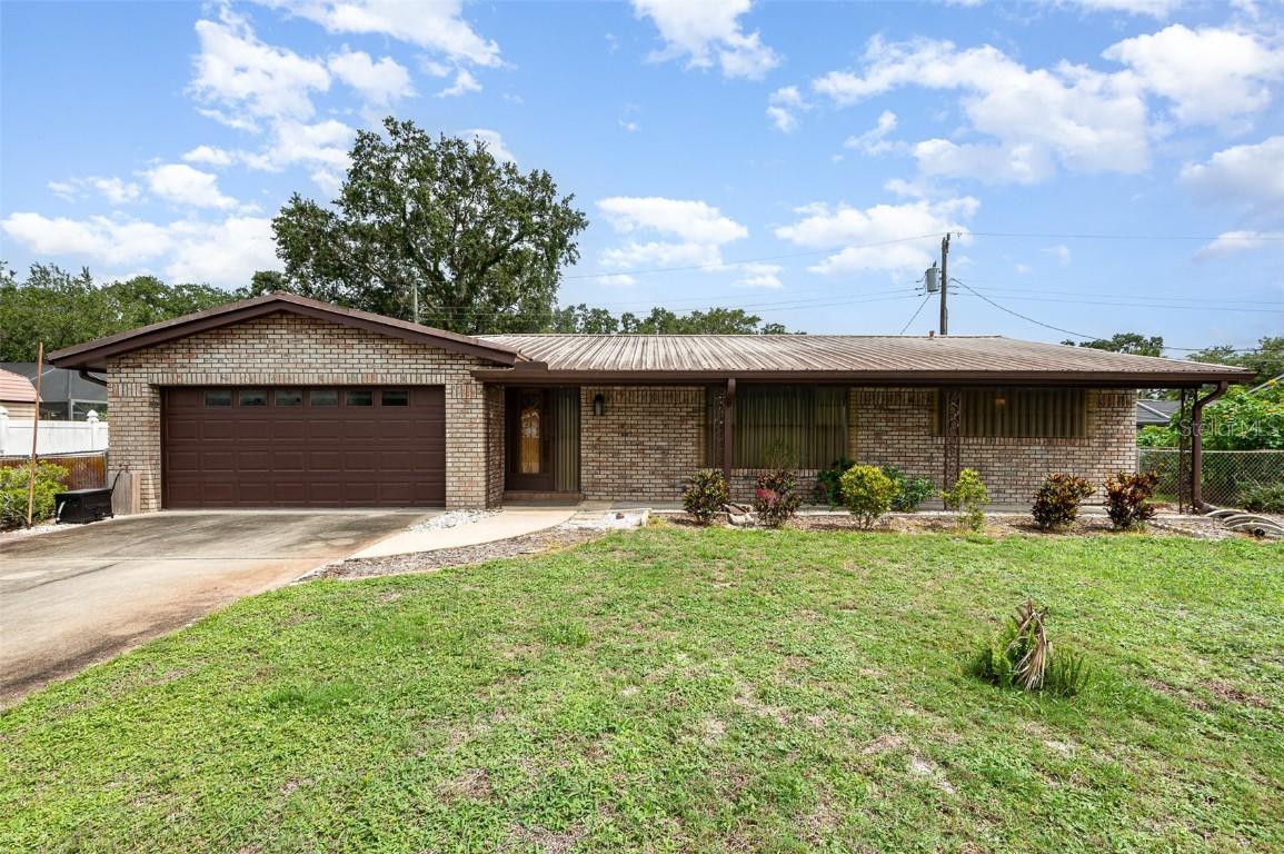 2645 Oakdale Ct., Titusville, FL 32780
