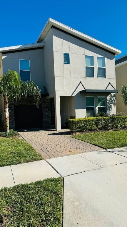 851 Drop Shot Dr., Davenport, FL 33896