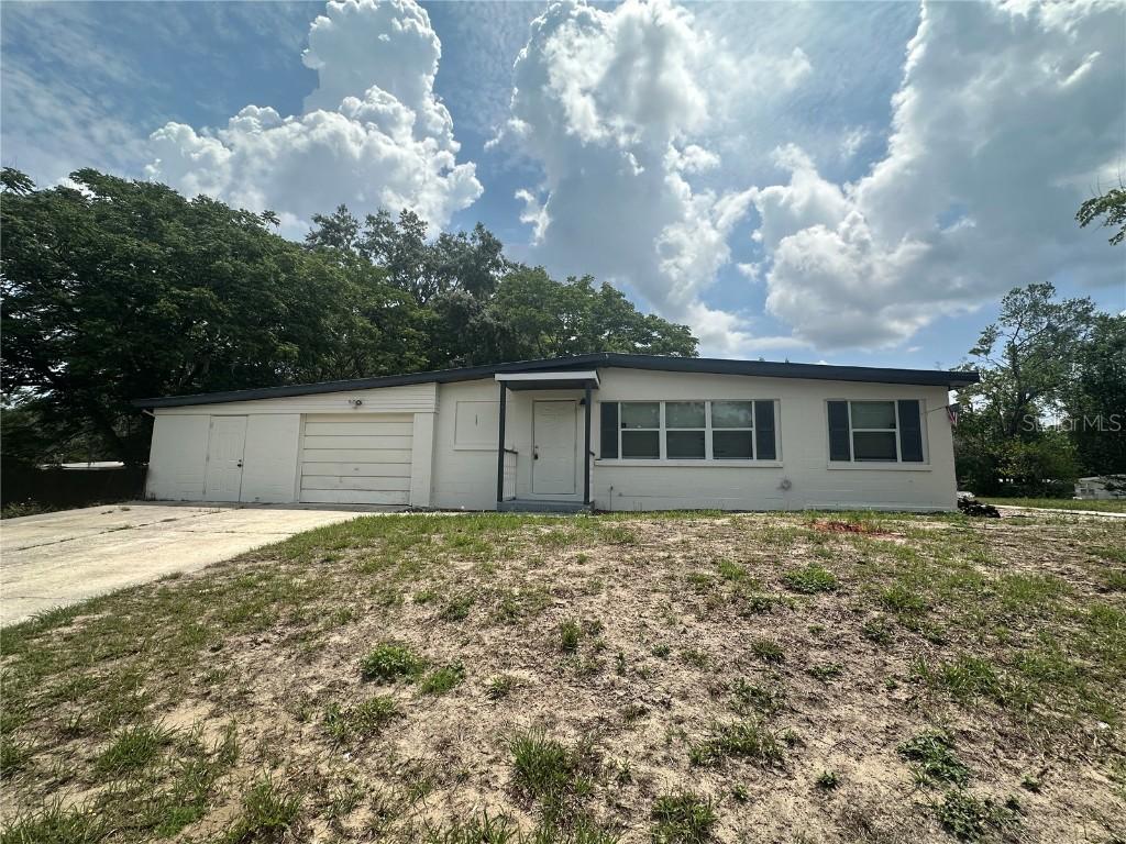 795 Temple Ave., Orange City, FL 32763