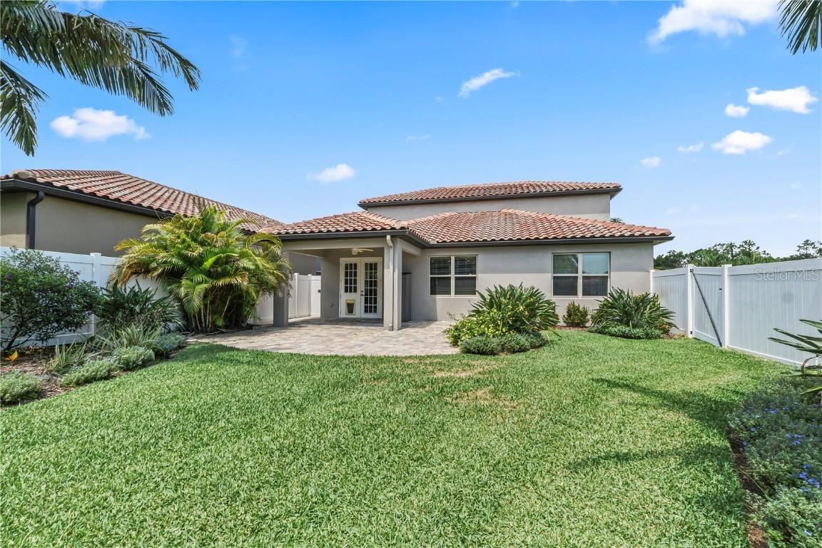 2325 Bella Luna Cir., Lakeland, FL 33810