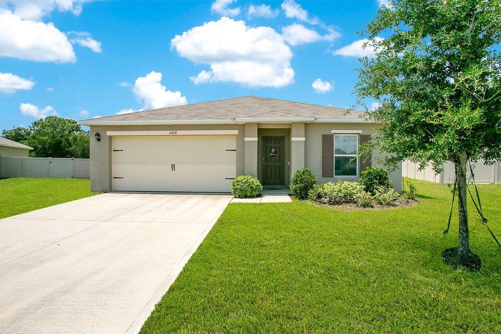 2668 Grand Central Ave., Tavares, FL 32778