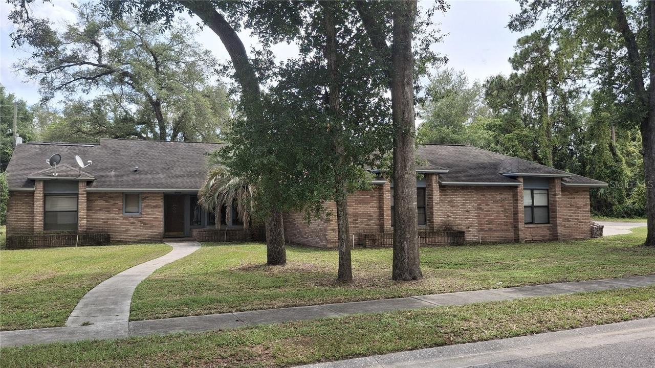 900 Red Fox Rd., Altamonte Springs, FL 32714