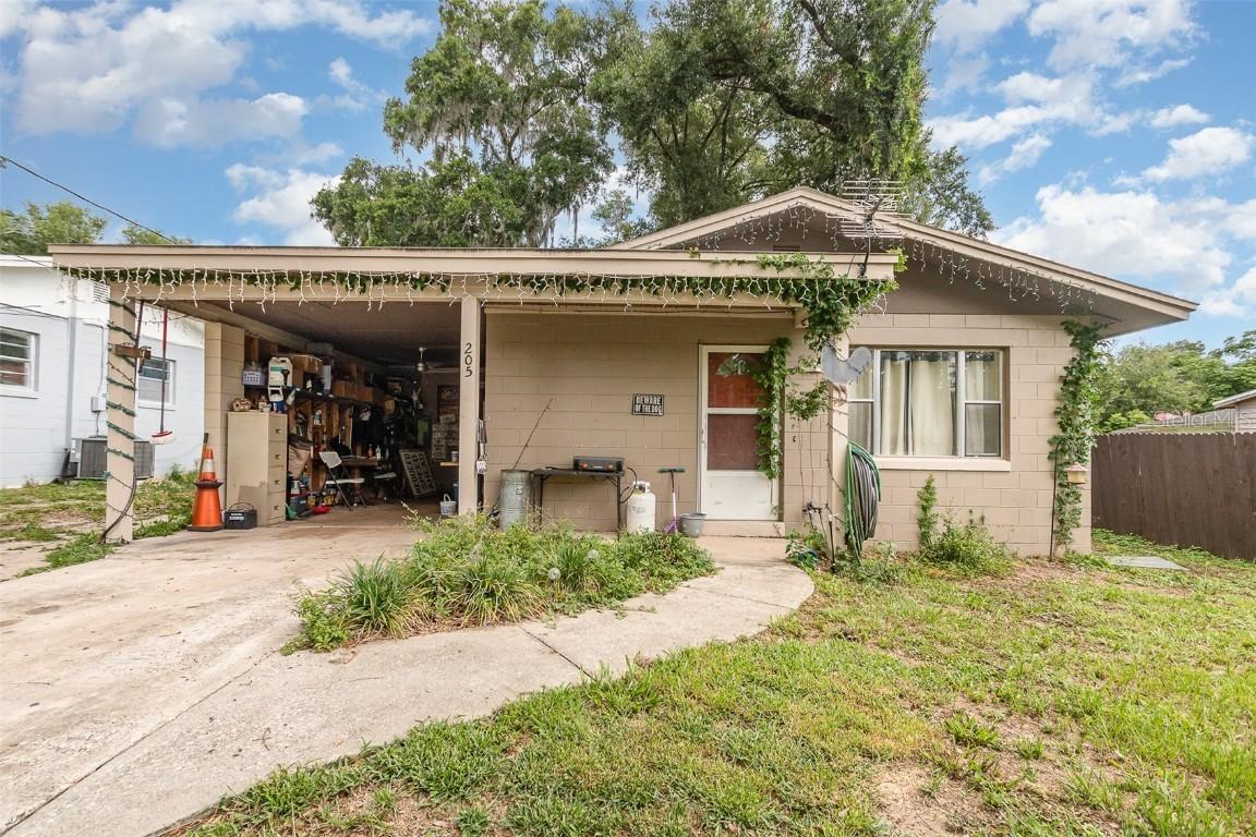 205 W Division St., Deland, FL 32720