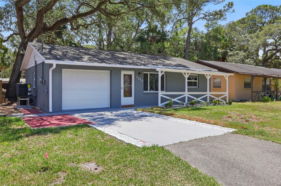7214 Oakwood Dr., New Port Richey, FL 34652