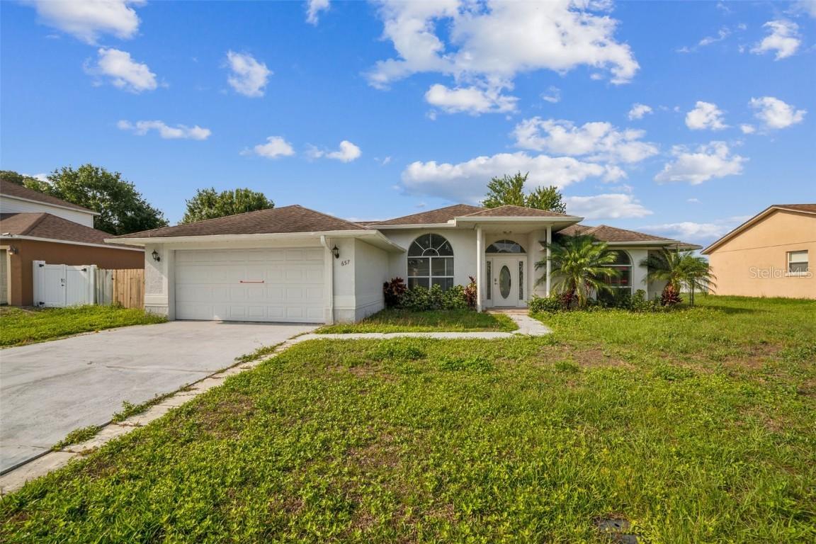 657 Mckinley Ct., Kissimmee, FL 34758