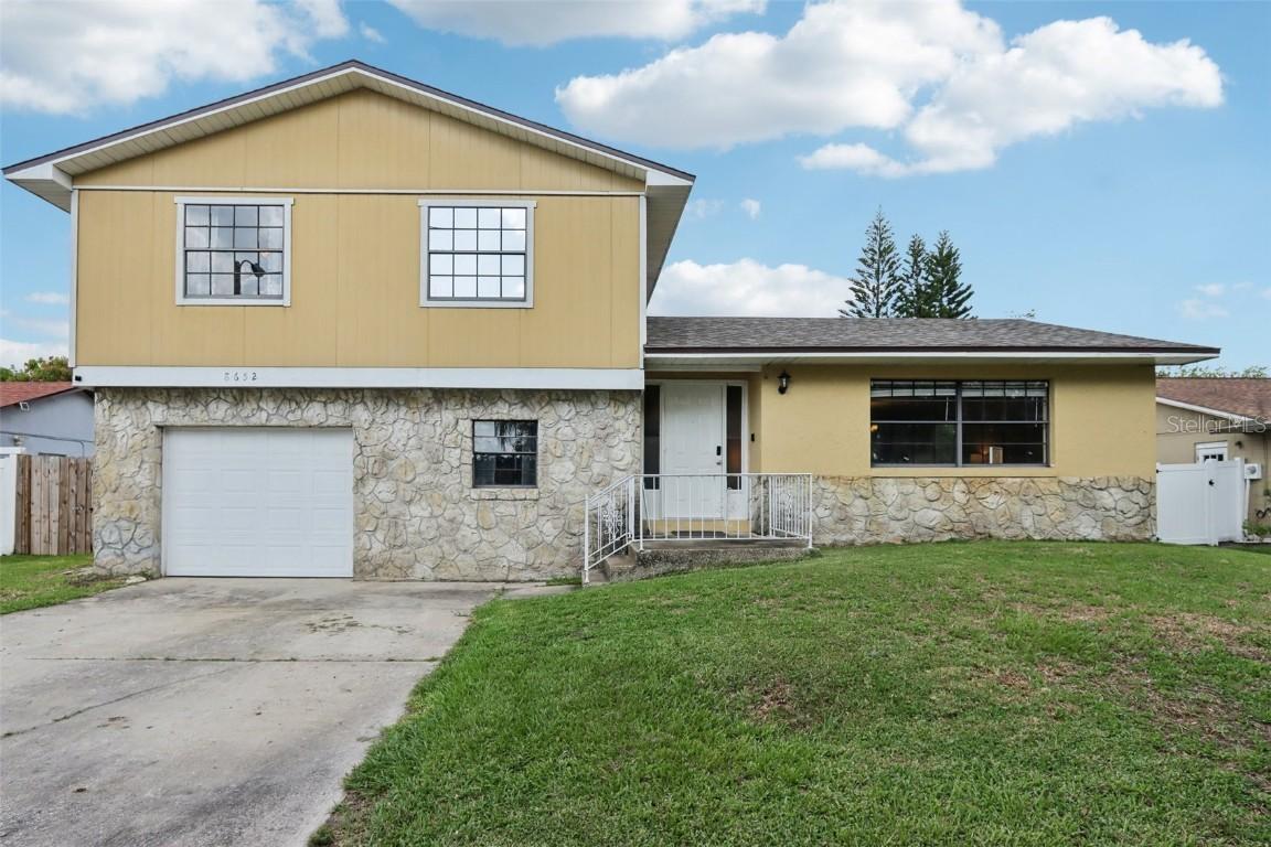 8652 Savory Dr., Orlando, FL 32825