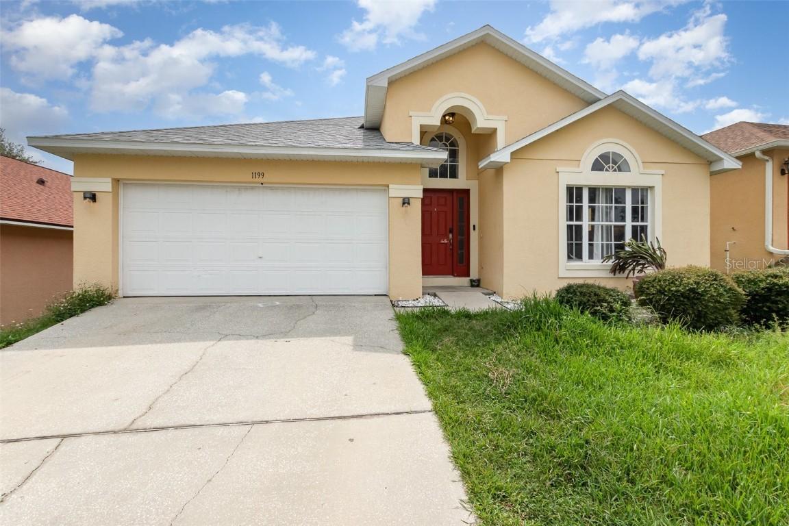 1199 Stoneham Dr., Groveland, FL 34736