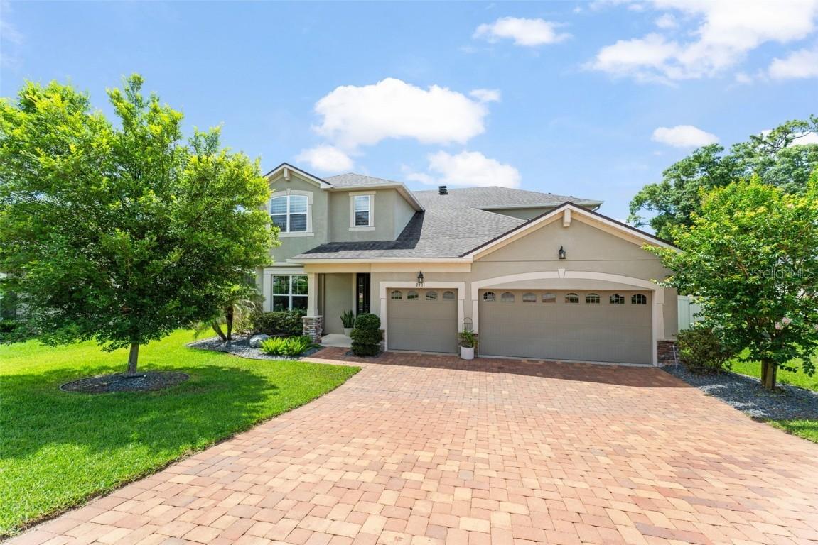 2401 Oxmoor Dr., Deland, FL 32724