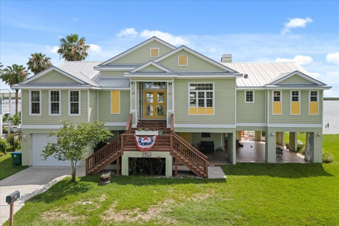 291 River Rd., Oak Hill, FL 32759