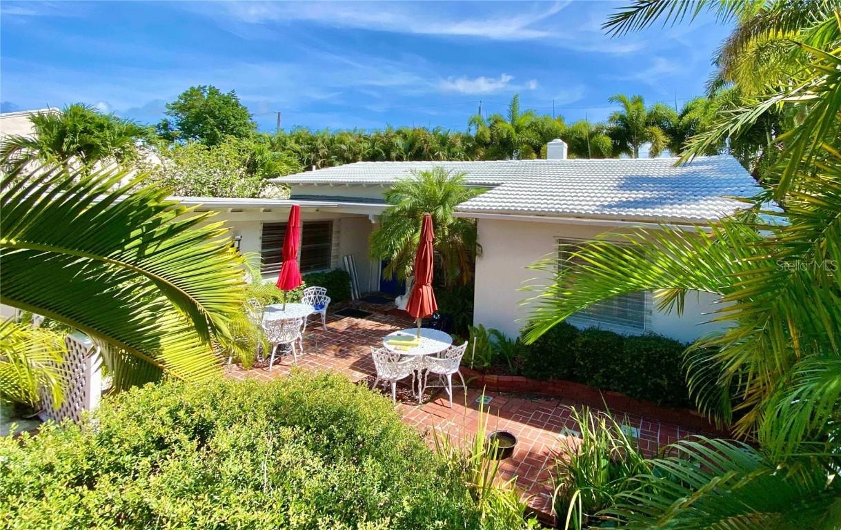 16107 Gulf Blvd., Redington Beach, FL 33708