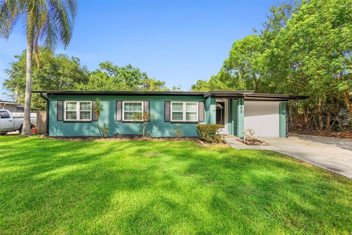 1805 Paloma Ave., Sanford, FL 32771