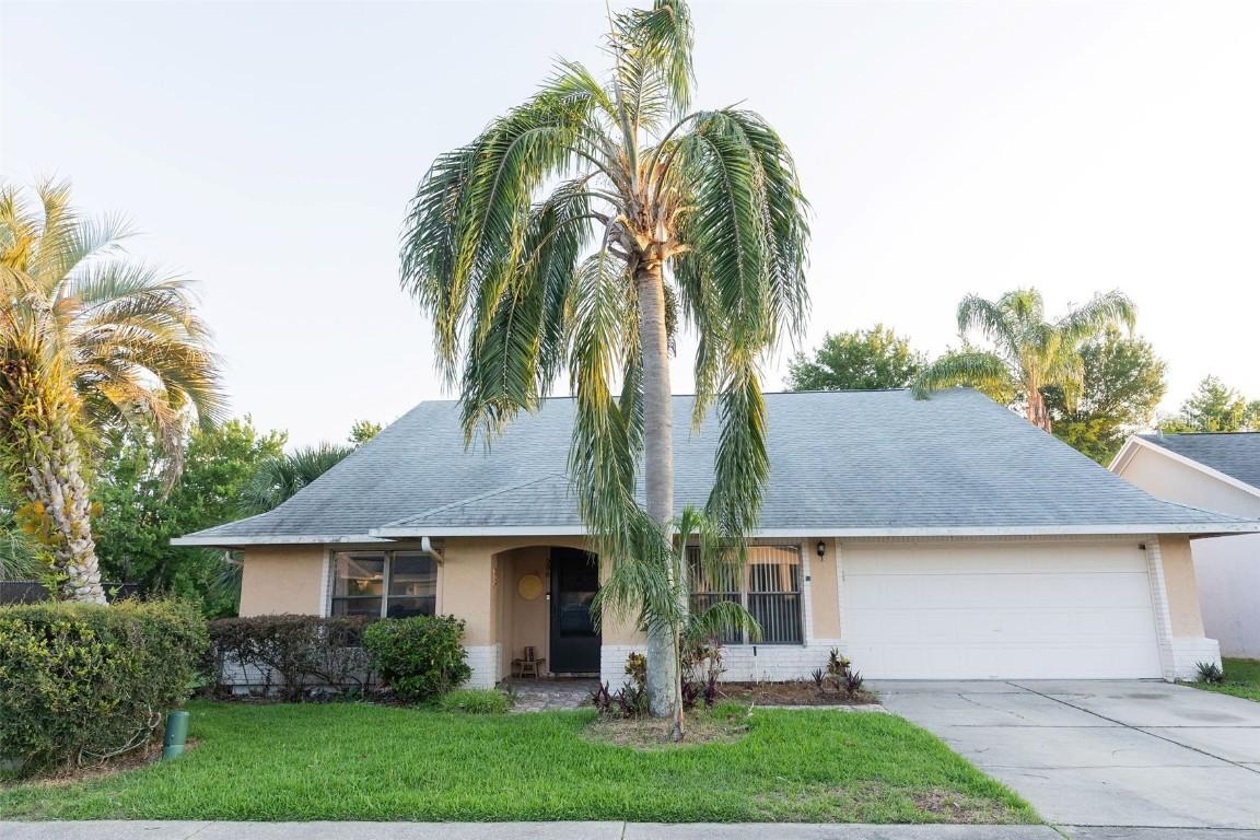 596 Starstone Dr., Lake Mary, FL 32746
