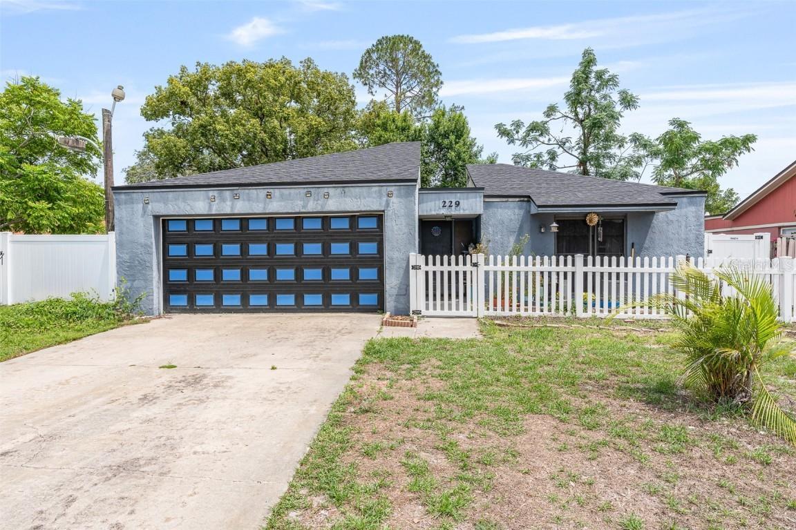 229 Bitterwood St., Winter Springs, FL 32708