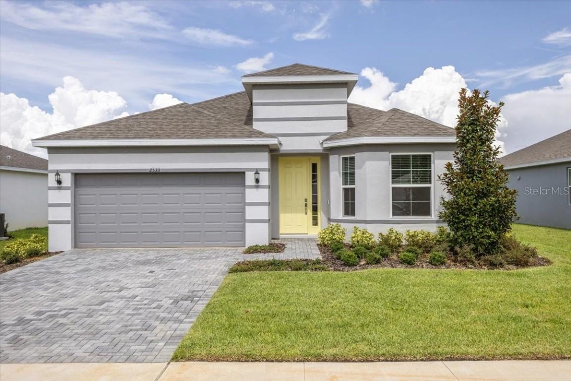 2533 Raghav Tr., Tavares, FL 32778