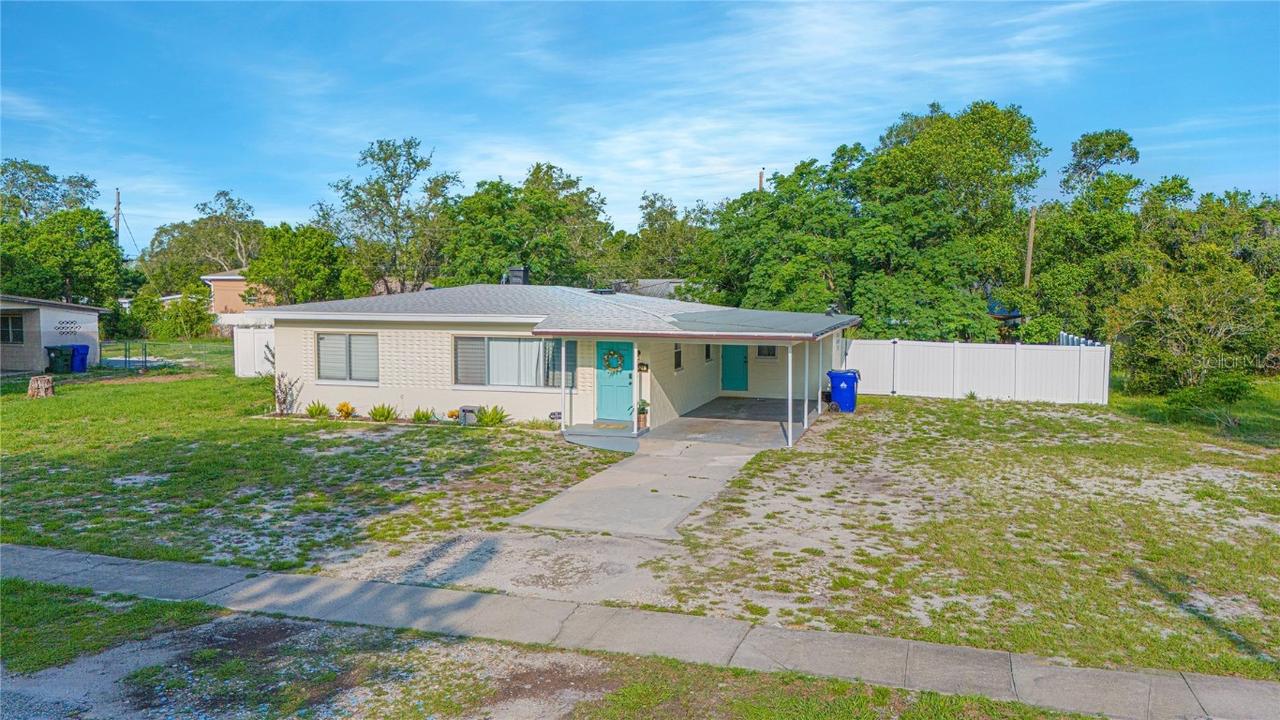624 Cardinal St., Ocoee, FL 34761