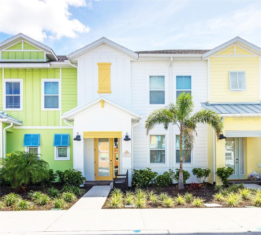 2923 Castaway Ln., Kissimmee, FL 34747