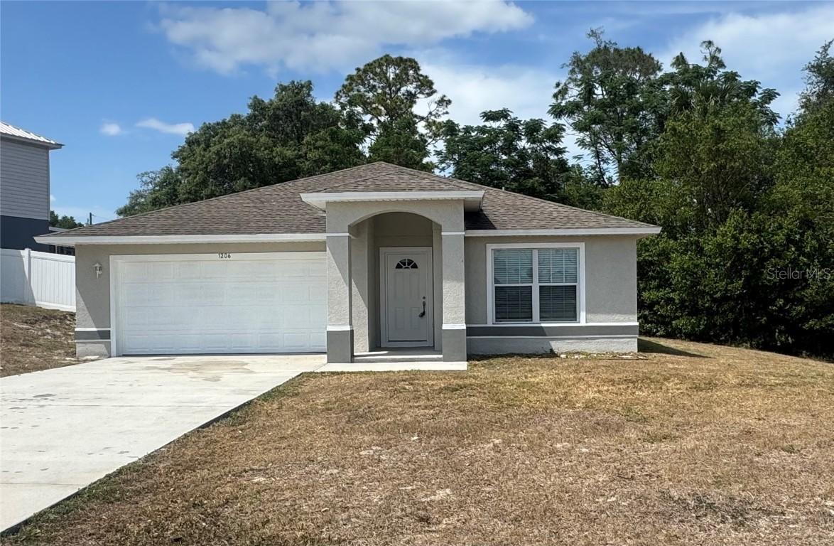 1206 Beechdale Ct., Deltona, FL 32725