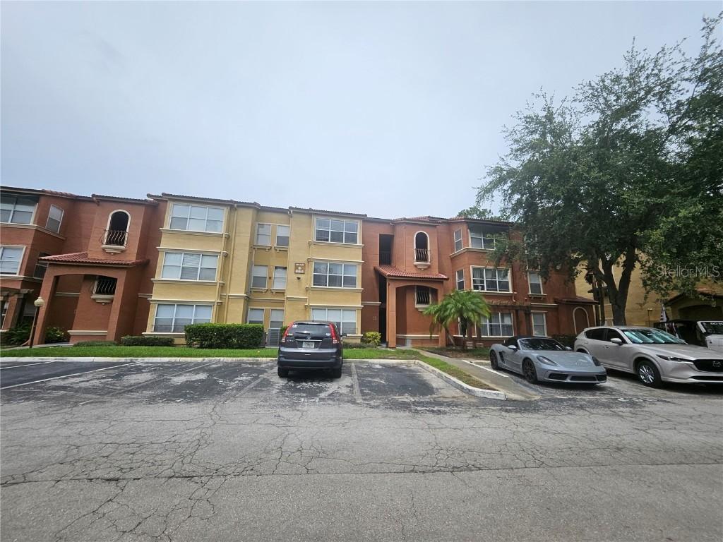 5160 Conroy Rd. #1437, Orlando, FL 32811