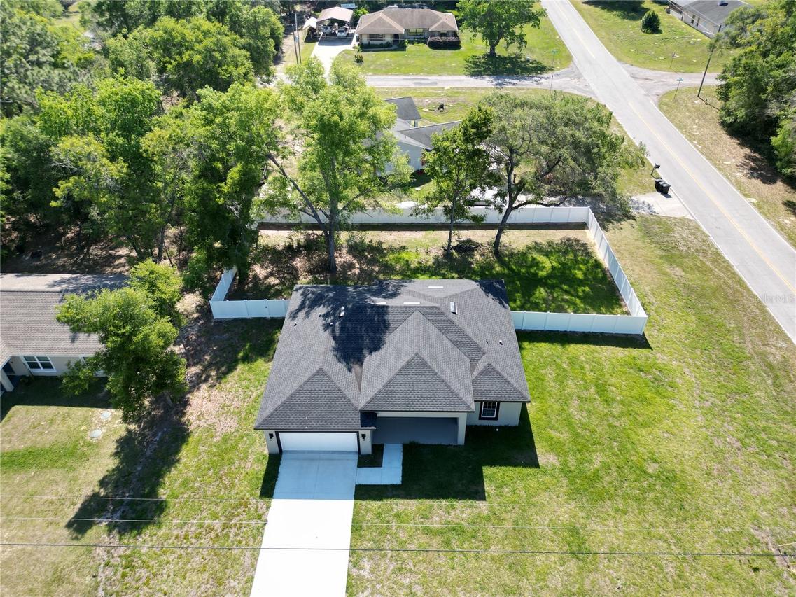 10333 N Halsey Way, Citrus Springs, FL 34434