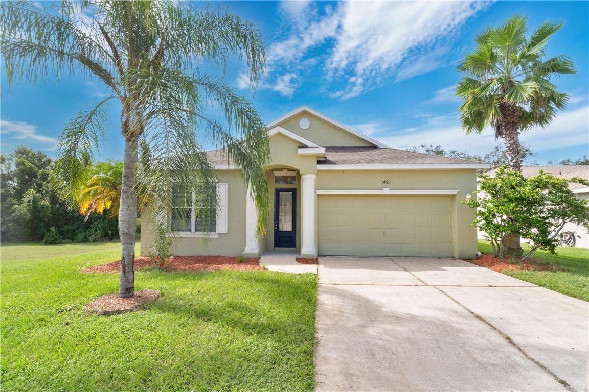 1452 Crazy Horse Dr., Lutz, FL 33559
