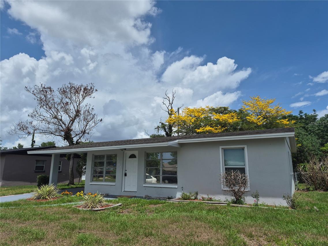 2103 Mantilla Ave., Orlando, FL 32811