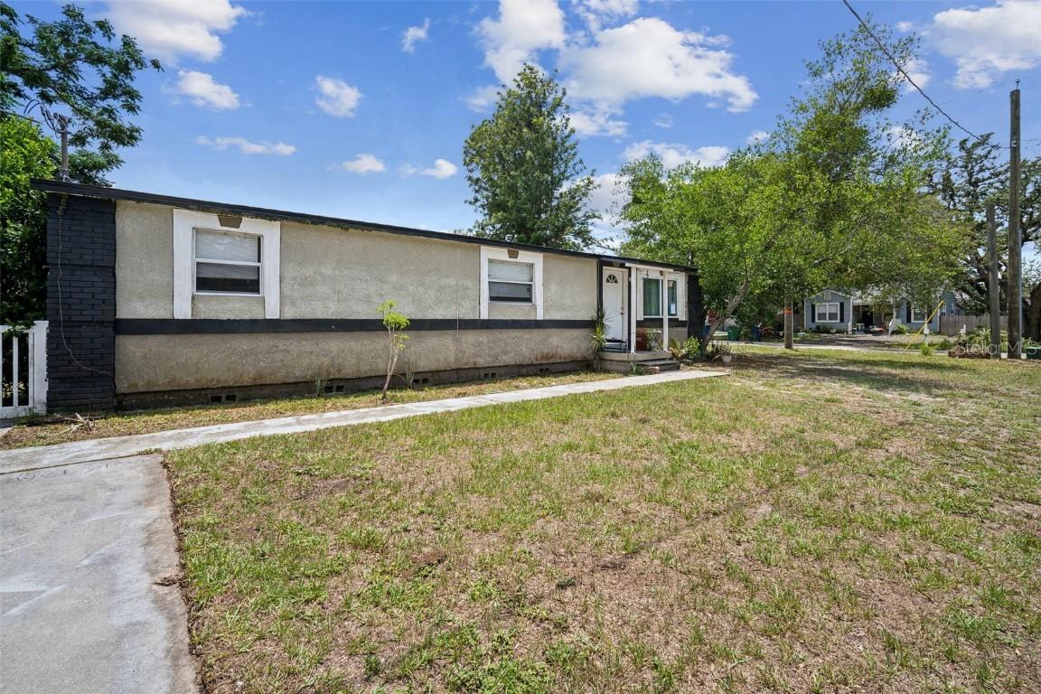 1711 E Sewaha St., Tampa, FL 33612